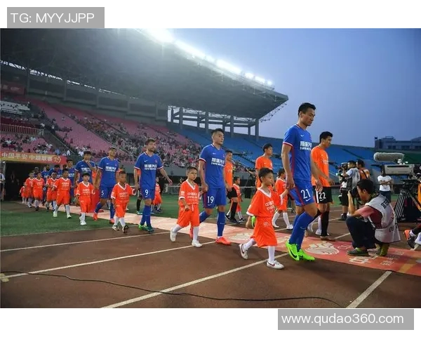 重庆街舞队的进攻体系解析与战术创新探索 重庆街舞队的进攻体系解析与战术创新探索