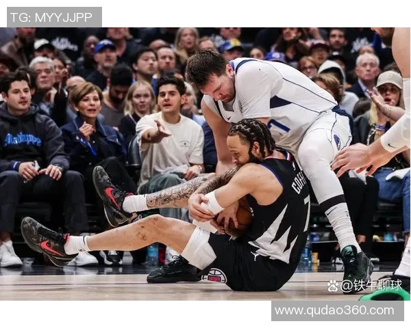 快船与独行侠第六场激战回顾球星对决与战术较量的精彩瞬间