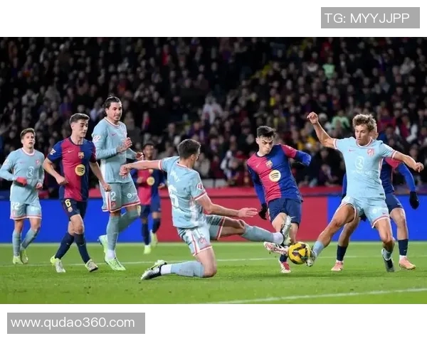 曼城与巴萨对决引发热议球迷期待精彩碰撞与战术较量