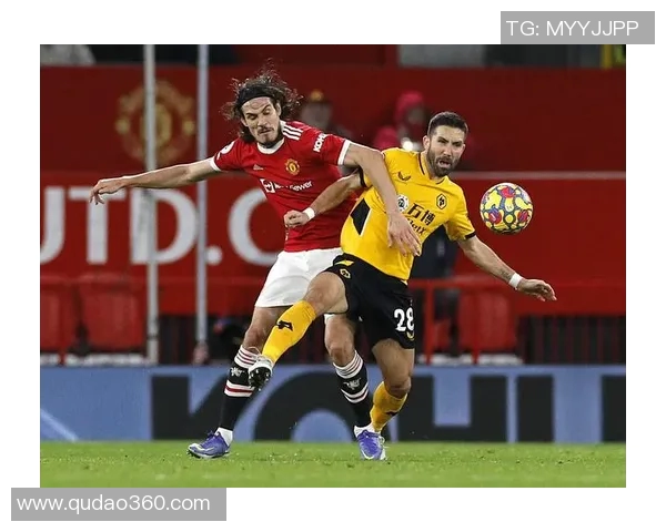 狼队与曼联历史交锋回顾及战绩分析揭示两队对决的精彩瞬间 狼队与曼联历史交锋回顾及战绩分析揭示两队对决的精彩瞬间