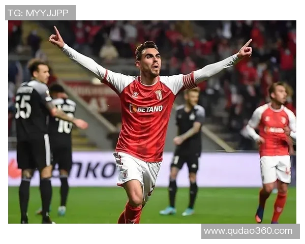 费伦茨与基辅的较量揭示了足球战术与团队合作的重要性